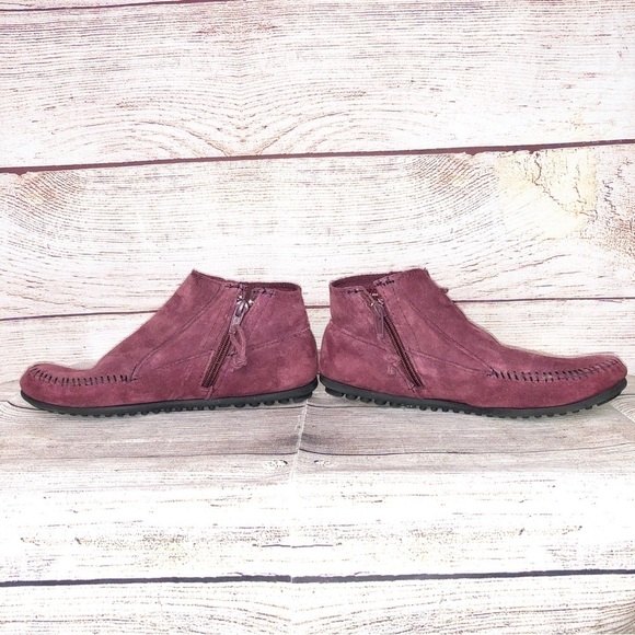 MINNETONKA Burgandy Classic Fringe Hardsole Zippered Boot Size 6 - Picture 6 of 10